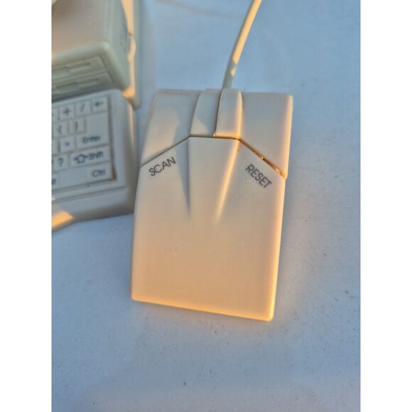 Vintage old radio  Computer Shape 1990s - Picture 3 of 5